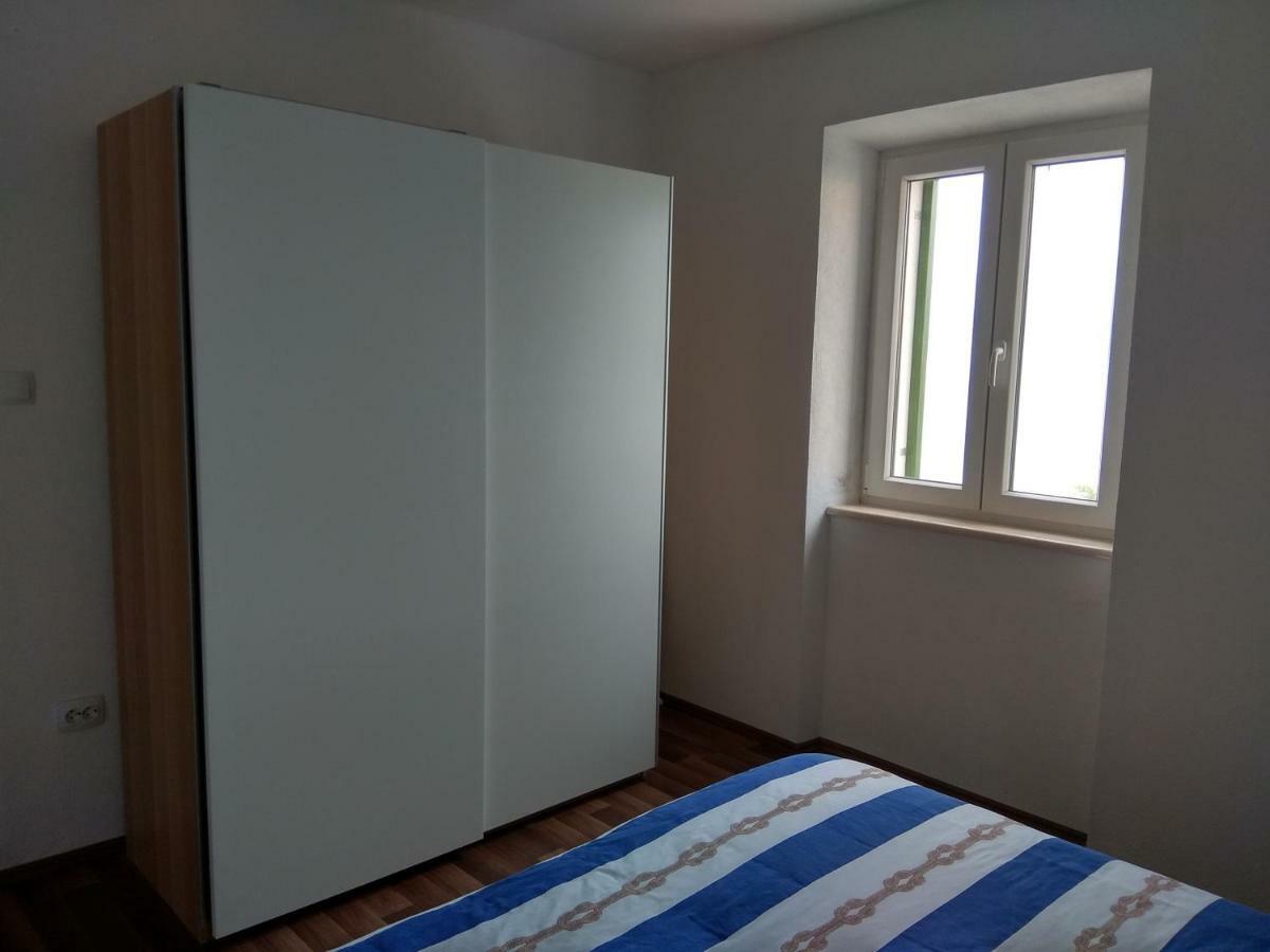 Apartman Postira Rot 外观 照片
