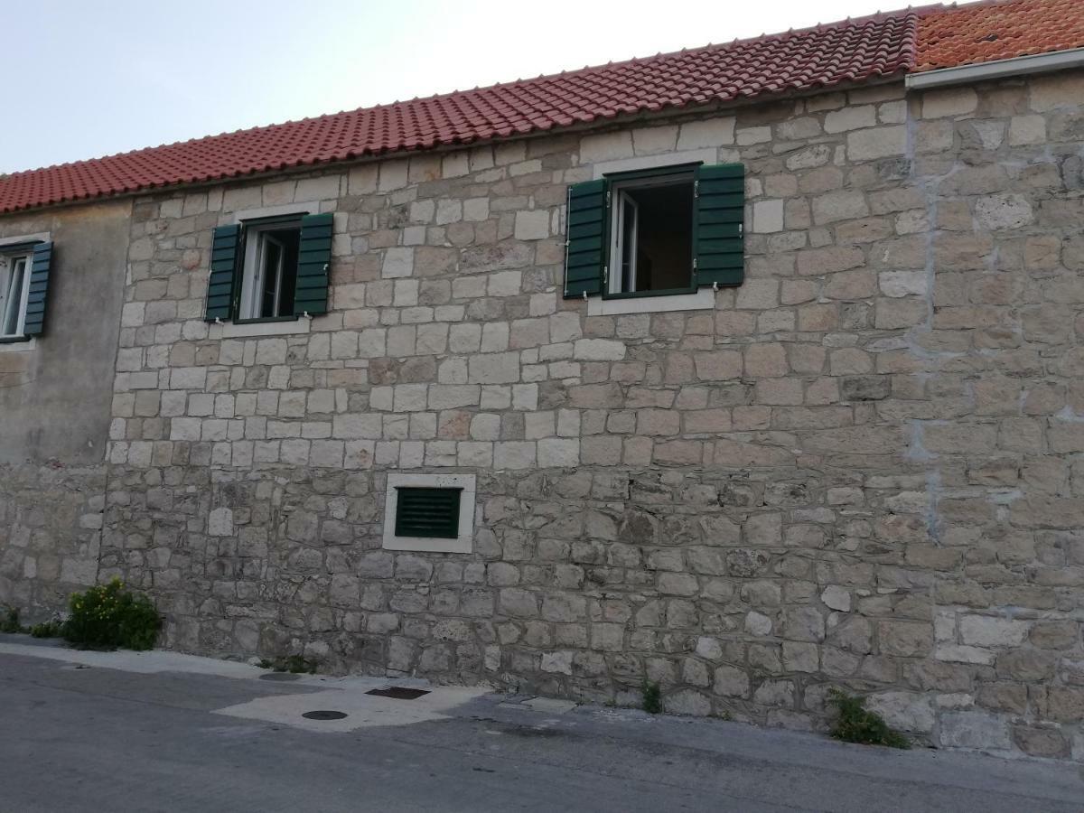 Apartman Postira Rot 外观 照片